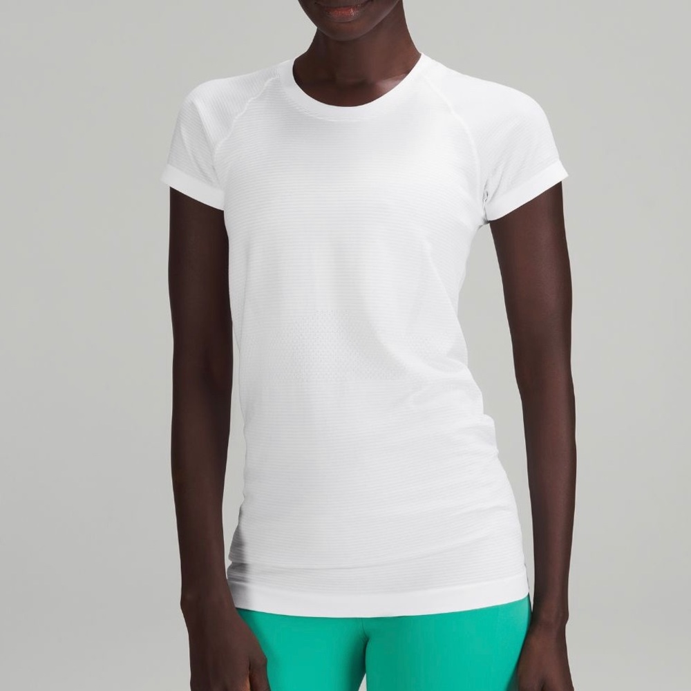 Lululemon Swiftly Tech Short Sleeve 2.0